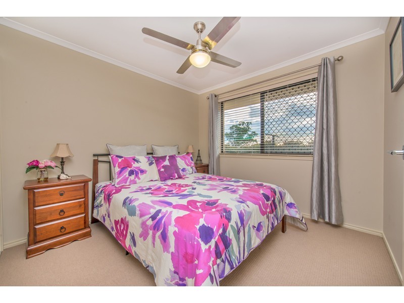 4 Volp Court, Highfields QLD 4352