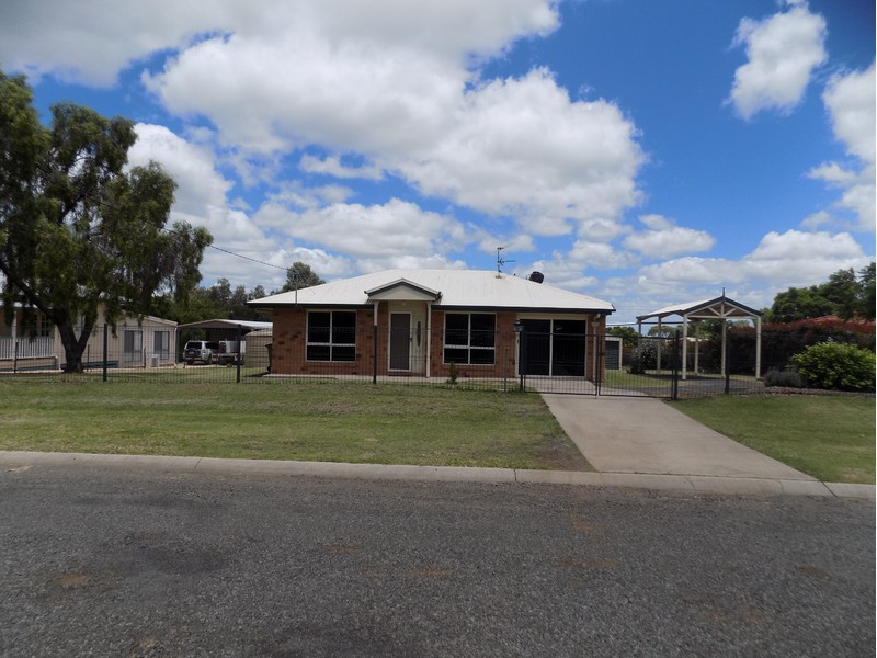 8 Gulligal Street, Kingsthorpe QLD 4400