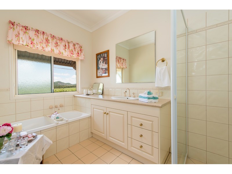 14 Edwin Street, Westbrook QLD 4350