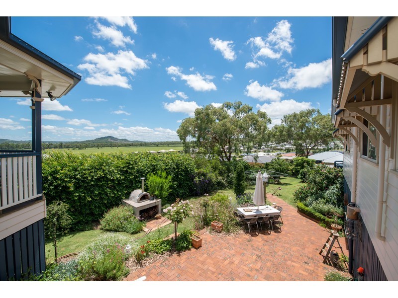 14 Edwin Street, Westbrook QLD 4350