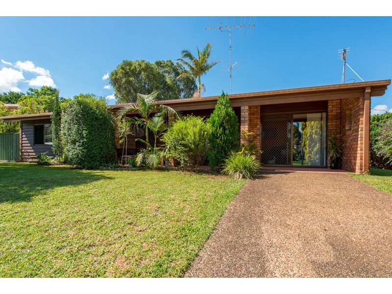 1 Riethmuller Street, Kearneys Spring QLD 4350