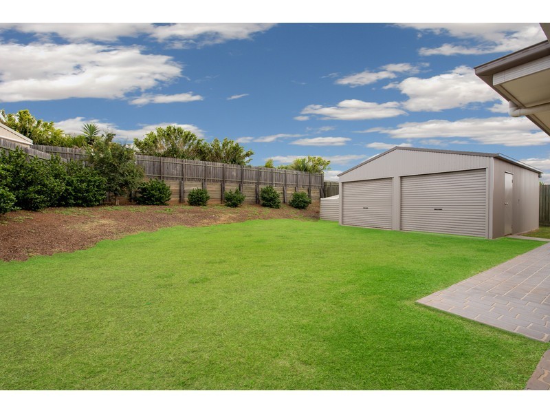 3 Wagtail Drive, Highfields QLD 4352