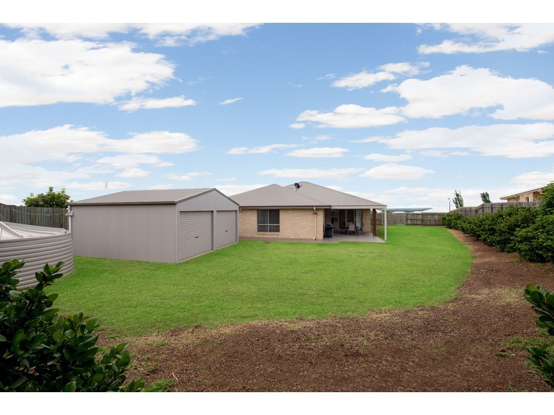 3 Wagtail Drive, Highfields QLD 4352