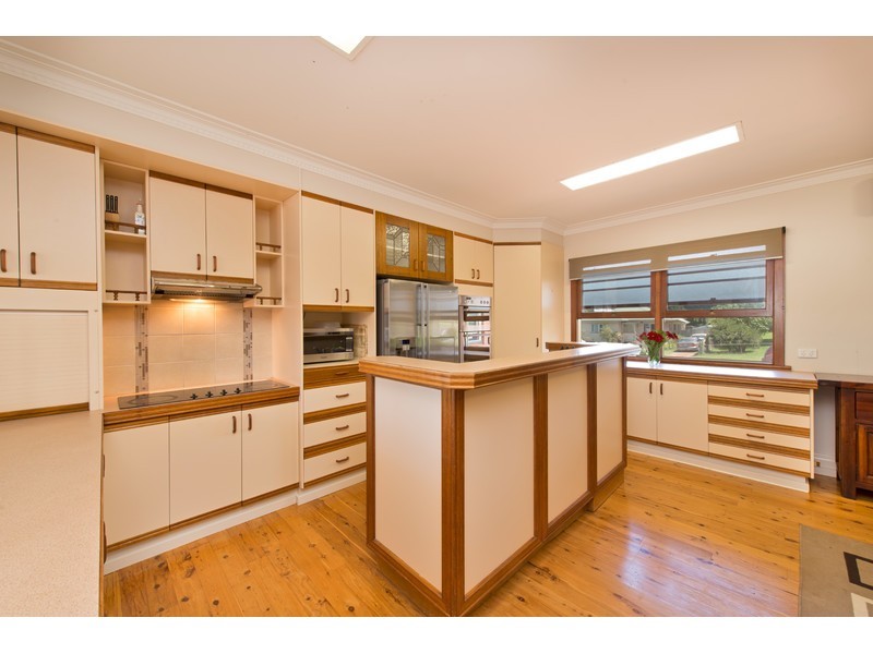 112 North Street, North Toowoomba QLD 4350