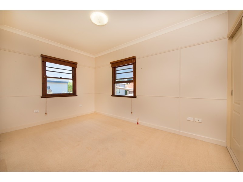 112 North Street, North Toowoomba QLD 4350