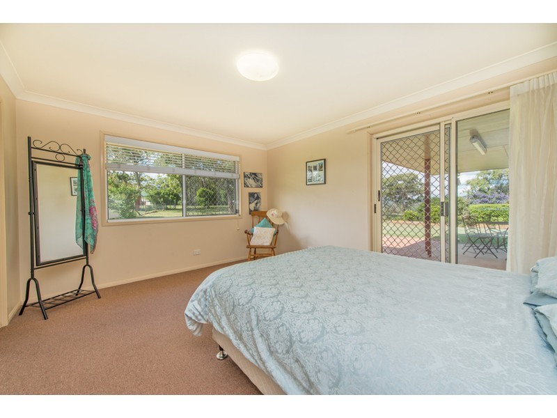 4 Cotswold Close, Cotswold Hills QLD 4350
