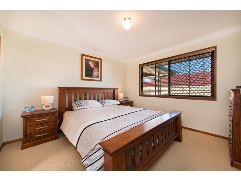 11 Bronte Street, Westbrook QLD 4350