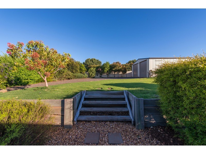 11 Bronte Street, Westbrook QLD 4350