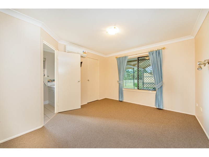 57 Highland Park Road, Meringandan West QLD 4352