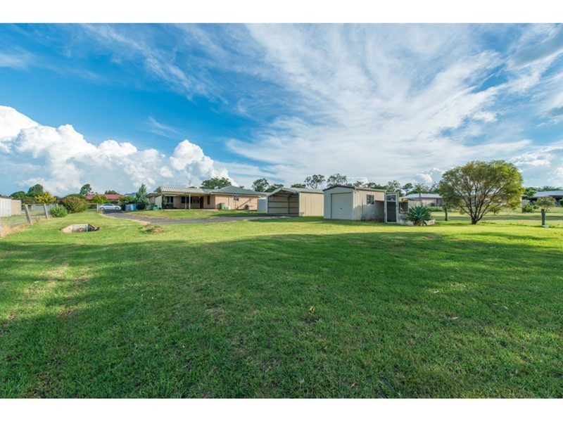 57 Highland Park Road, Meringandan West QLD 4352