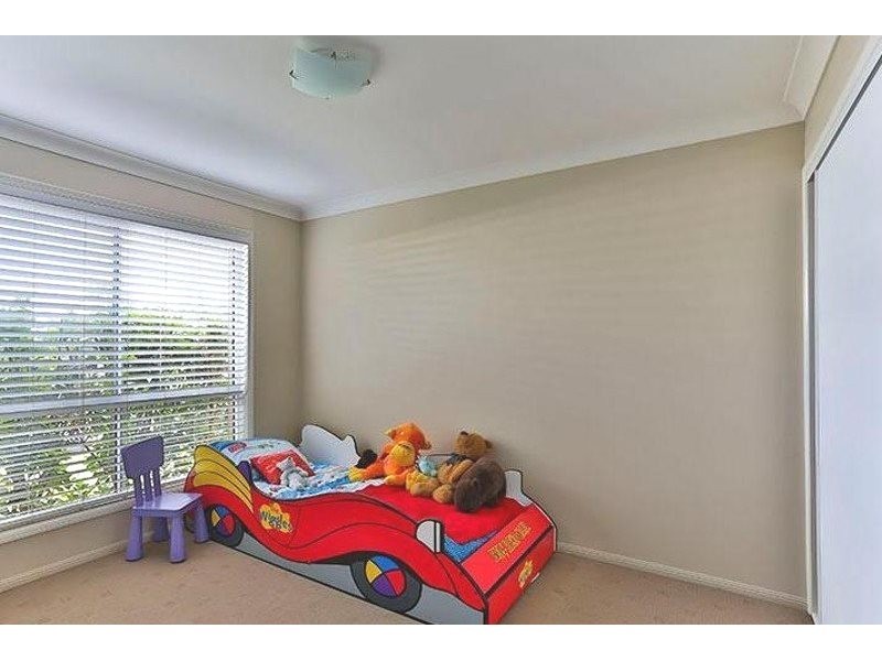 11 McCallum Court, Middle Ridge QLD 4350