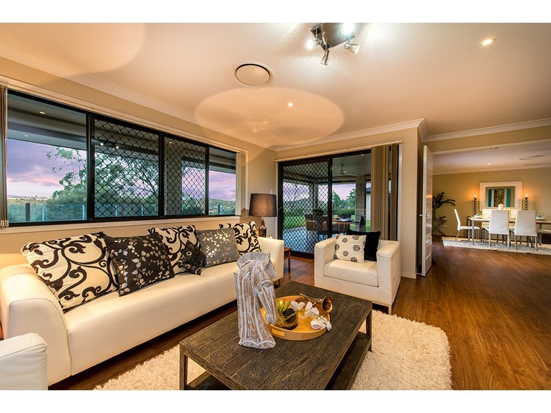 17 Fawngrove Drive, Glenvale QLD 4350