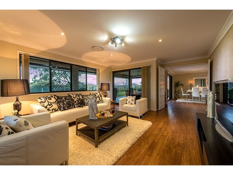 17 Fawngrove Drive, Glenvale QLD 4350