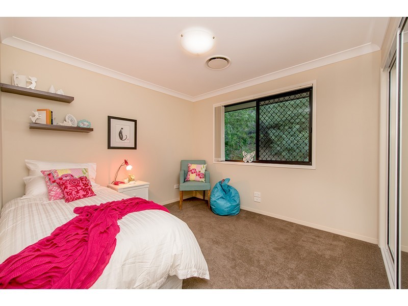 17 Fawngrove Drive, Glenvale QLD 4350