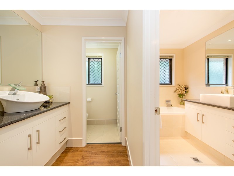 17 Fawngrove Drive, Glenvale QLD 4350