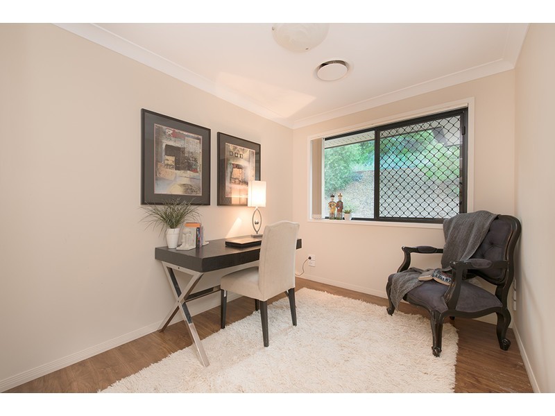 17 Fawngrove Drive, Glenvale QLD 4350