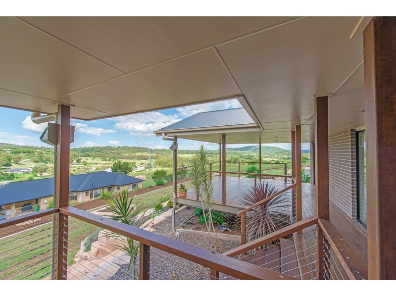 75 Tranter Street, Top Camp QLD 4350