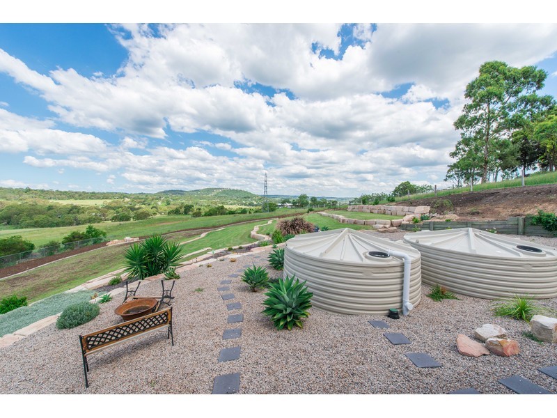 75 Tranter Street, Top Camp QLD 4350