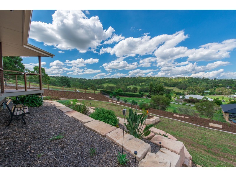 75 Tranter Street, Top Camp QLD 4350