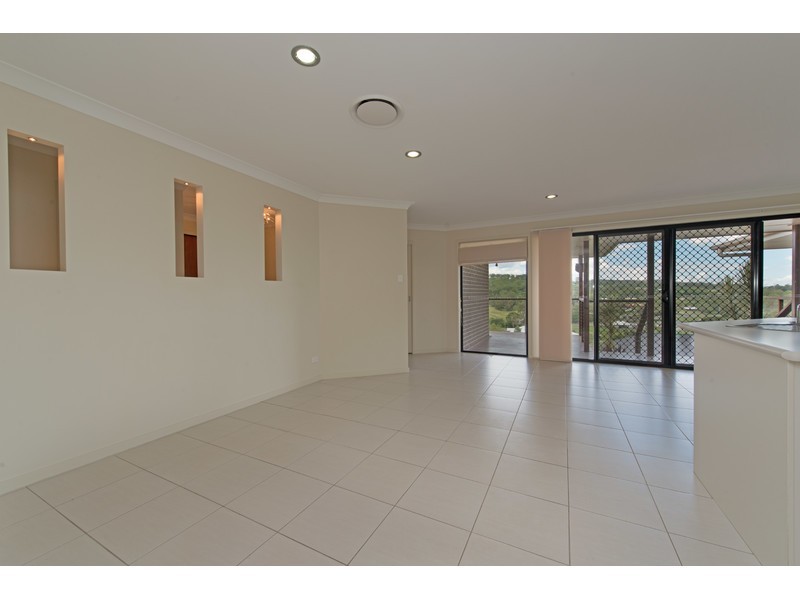 75 Tranter Street, Top Camp QLD 4350