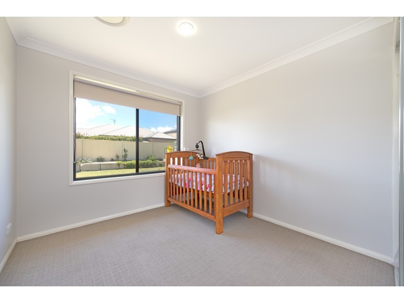 6 Jay Street, Westbrook QLD 4350