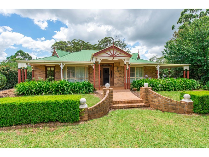 6 Wesley Court, Highfields QLD 4352
