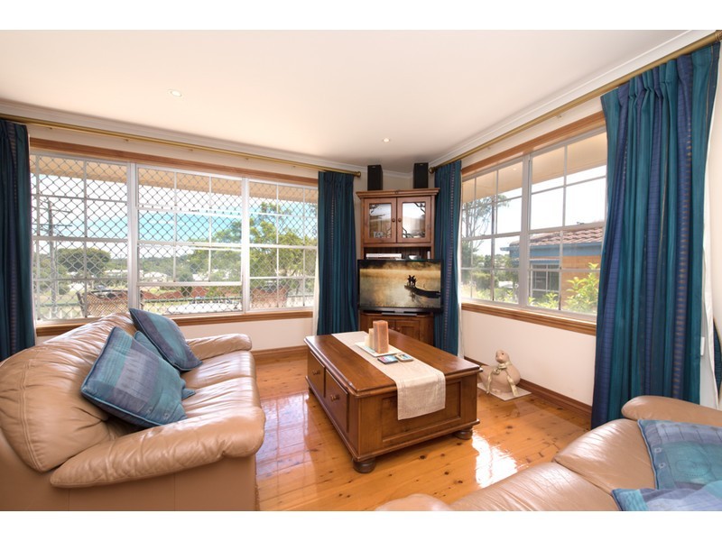 100 Long Street, Centenary Heights QLD 4350