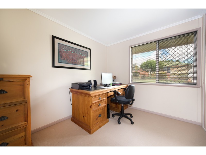 100 Long Street, Centenary Heights QLD 4350