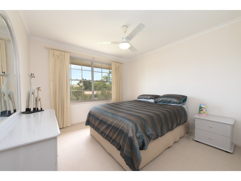 100 Long Street, Centenary Heights QLD 4350