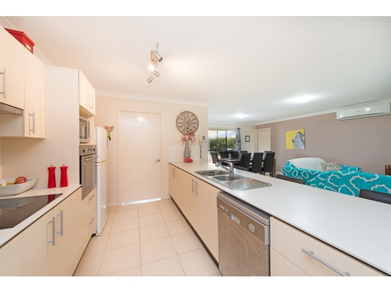 17 Woodville Court, Wyreema QLD 4352