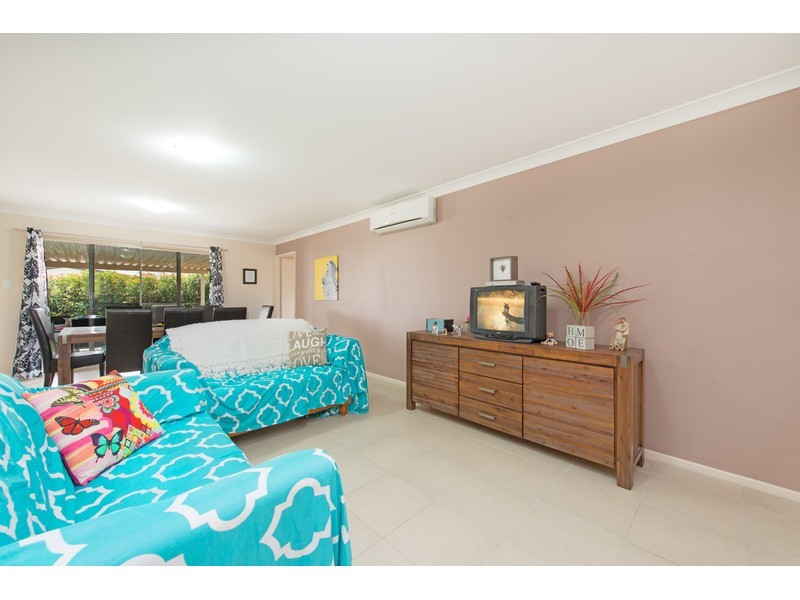 17 Woodville Court, Wyreema QLD 4352