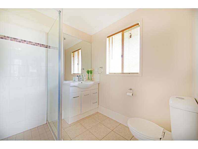 17 Woodville Court, Wyreema QLD 4352