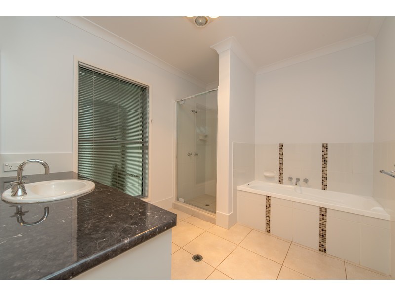 19 Mather Street, Highfields QLD 4352