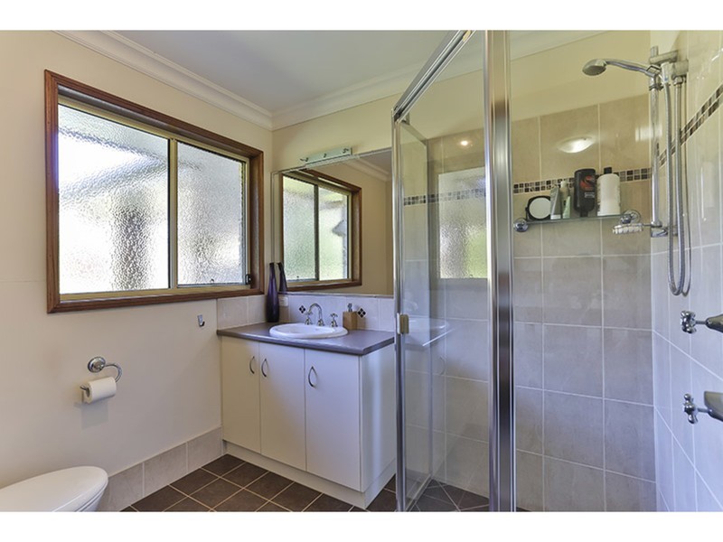 14 Trevean Drive, Kleinton QLD 4352