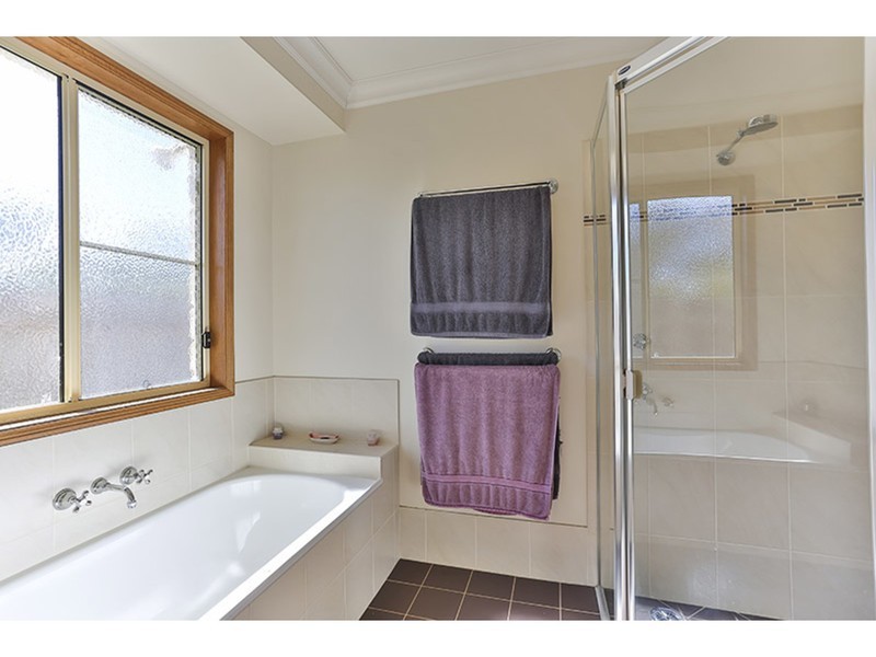 14 Trevean Drive, Kleinton QLD 4352