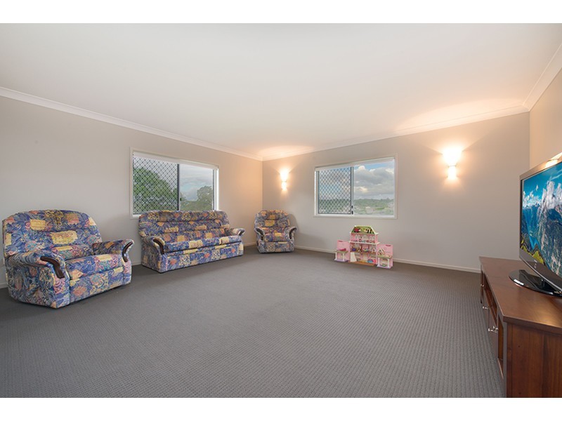 60 Federation Drive, Highfields QLD 4352