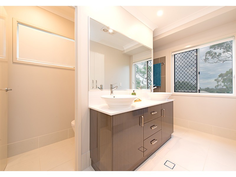 60 Federation Drive, Highfields QLD 4352