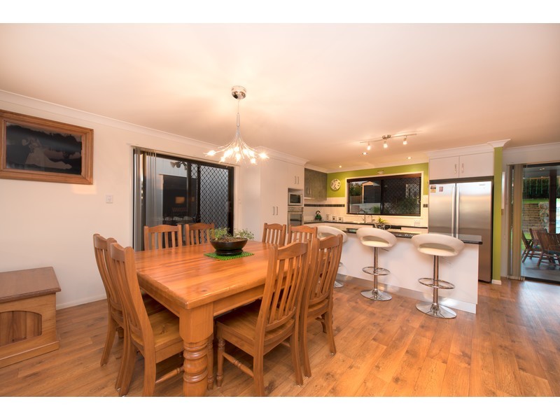 16 Tea Tree Court, Gowrie Junction QLD 4352