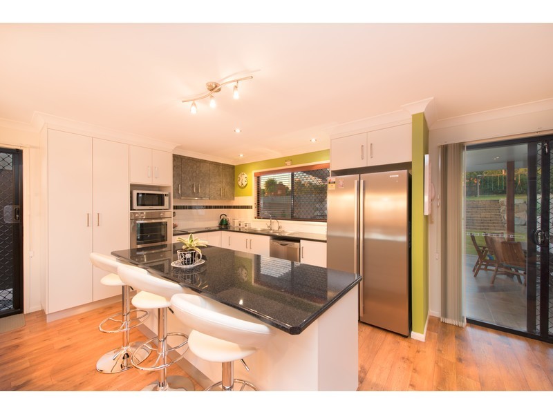 16 Tea Tree Court, Gowrie Junction QLD 4352