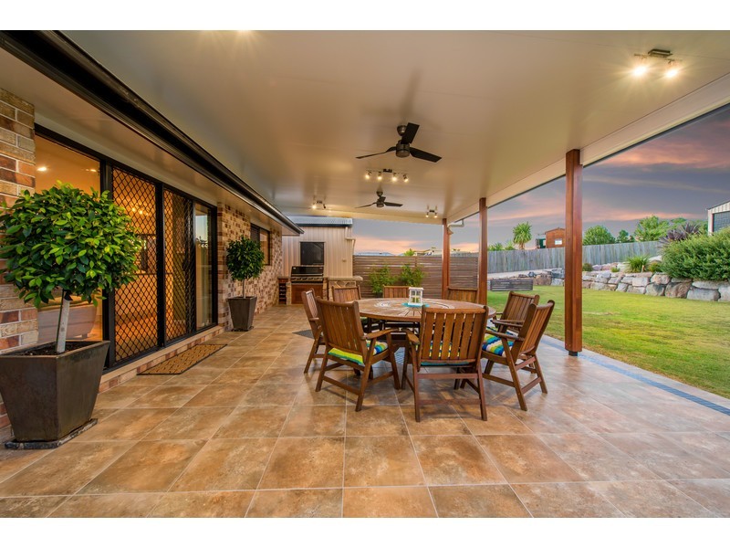 16 Tea Tree Court, Gowrie Junction QLD 4352