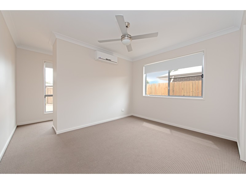 1/4 Sanctuary Drive, Cranley QLD 4350