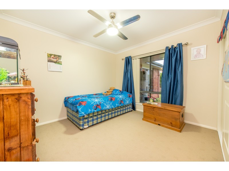 1 Krefter Crescent, Highfields QLD 4352