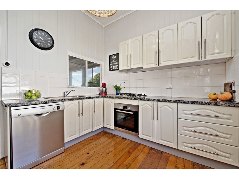 14 Hamwood Street, Toowoomba City QLD 4350