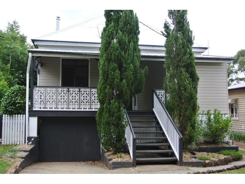 196 Perth Street, South Toowoomba QLD 4350