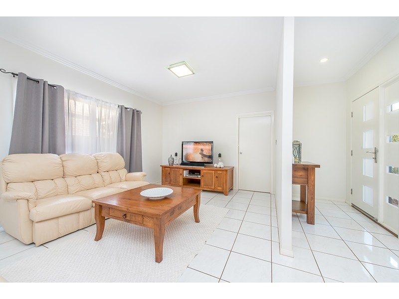 20/21 Andersson Crt, Highfields QLD 4352