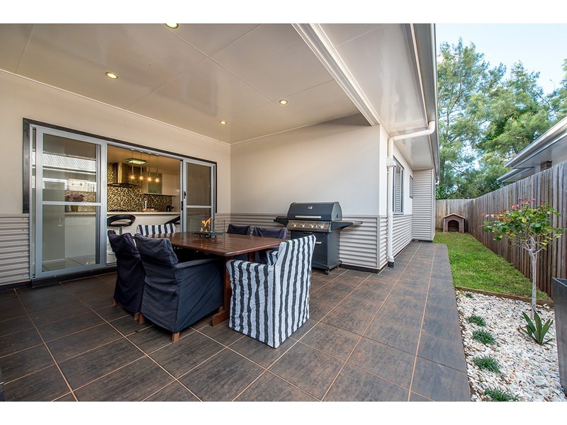 20/21 Andersson Crt, Highfields QLD 4352
