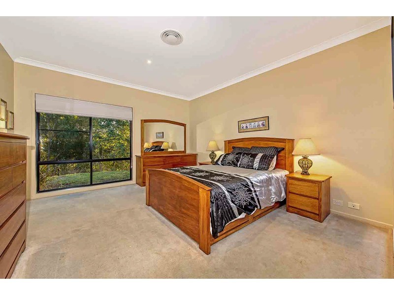 17 Rangeview Drive, Top Camp QLD 4350