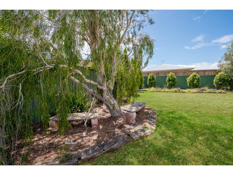 66 Westfield Drive, Westbrook QLD 4350