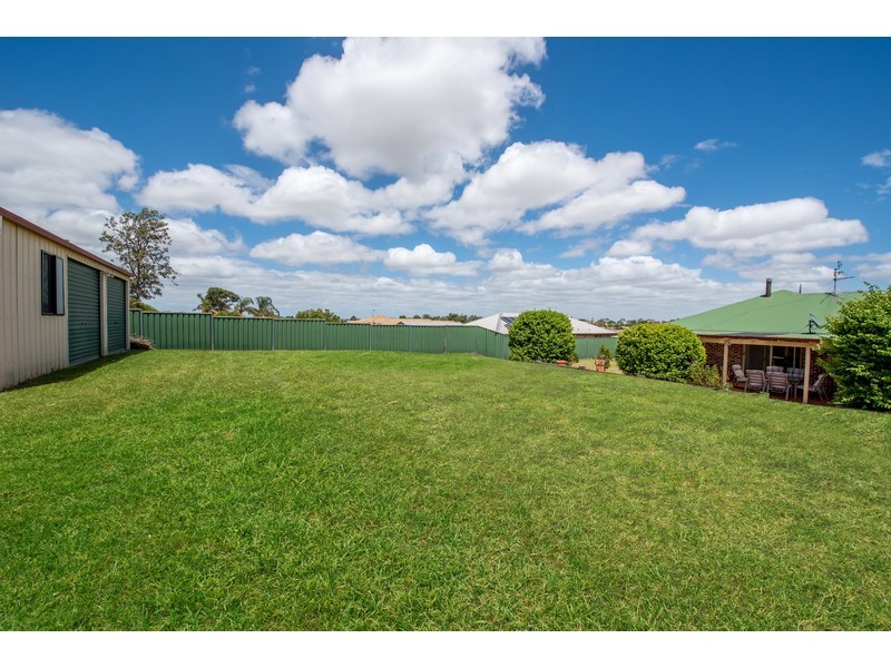 66 Westfield Drive, Westbrook QLD 4350
