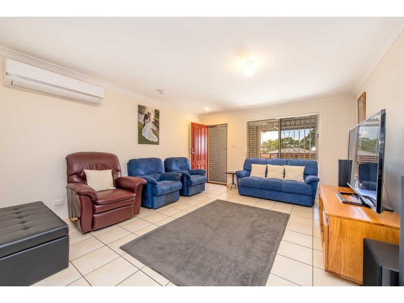 2 Bulloo Street, Glenvale QLD 4350